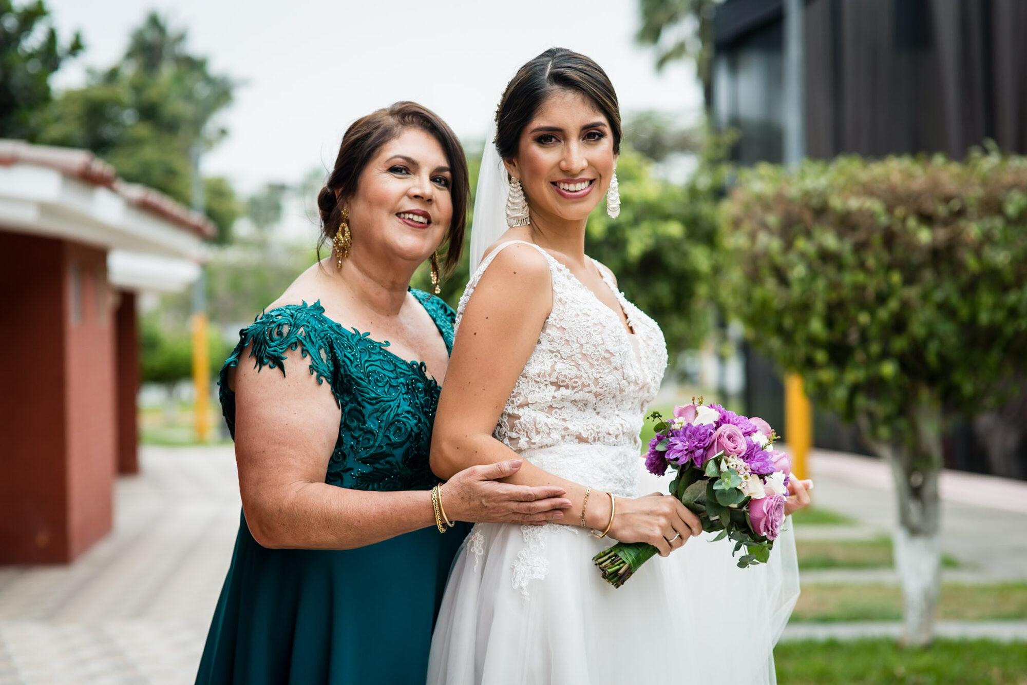 Ale y Victor Hugo — Lucia and Fer