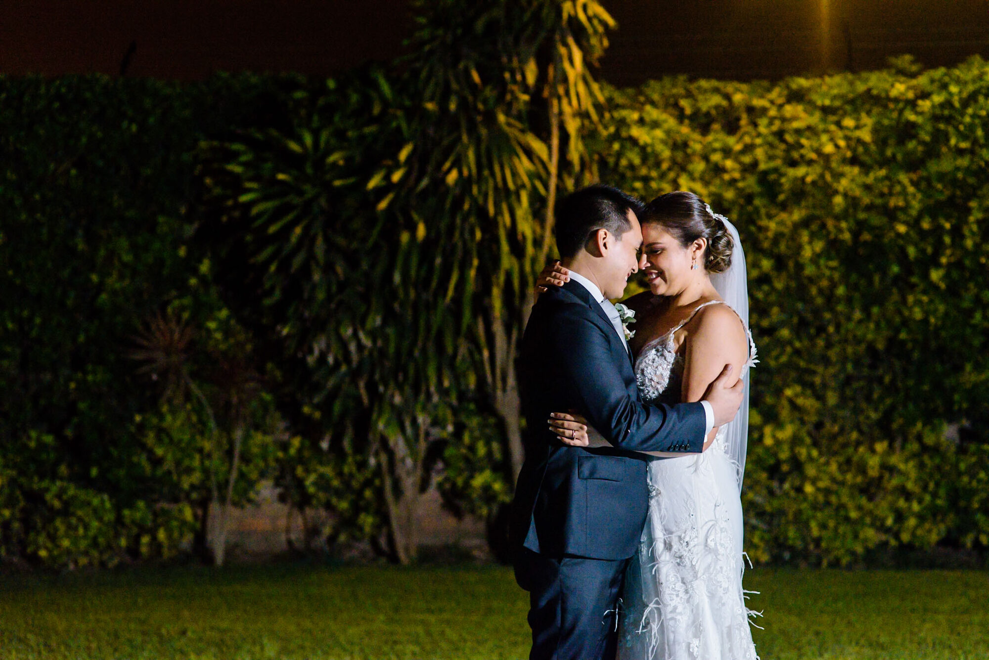 Claudia y Ricardo — Lucia and Fer