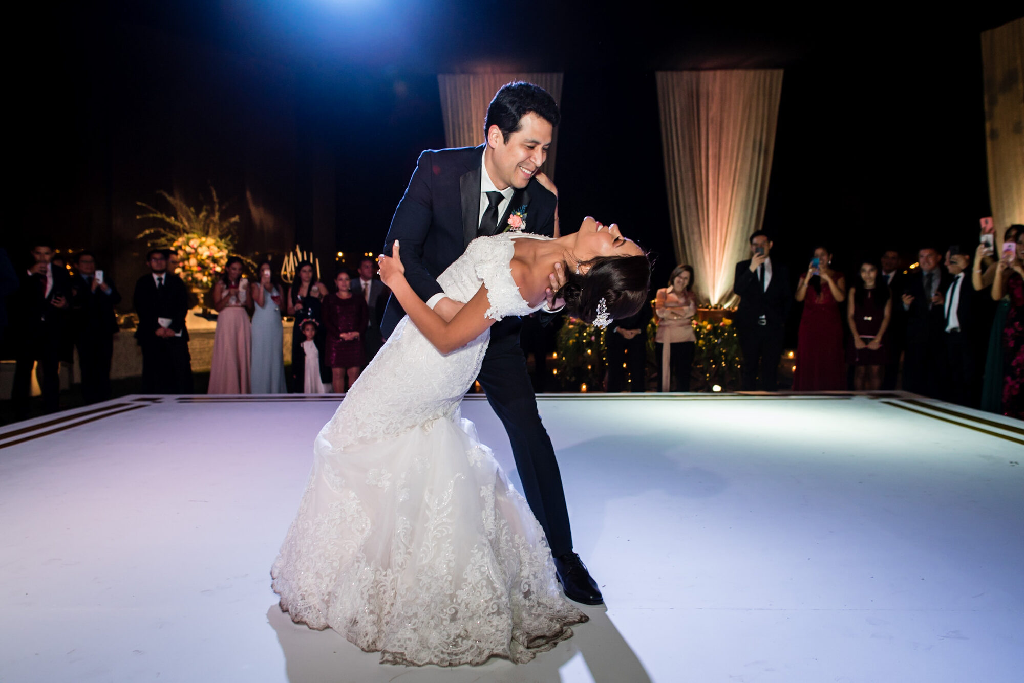 Mari y Chris — Lucia and Fer