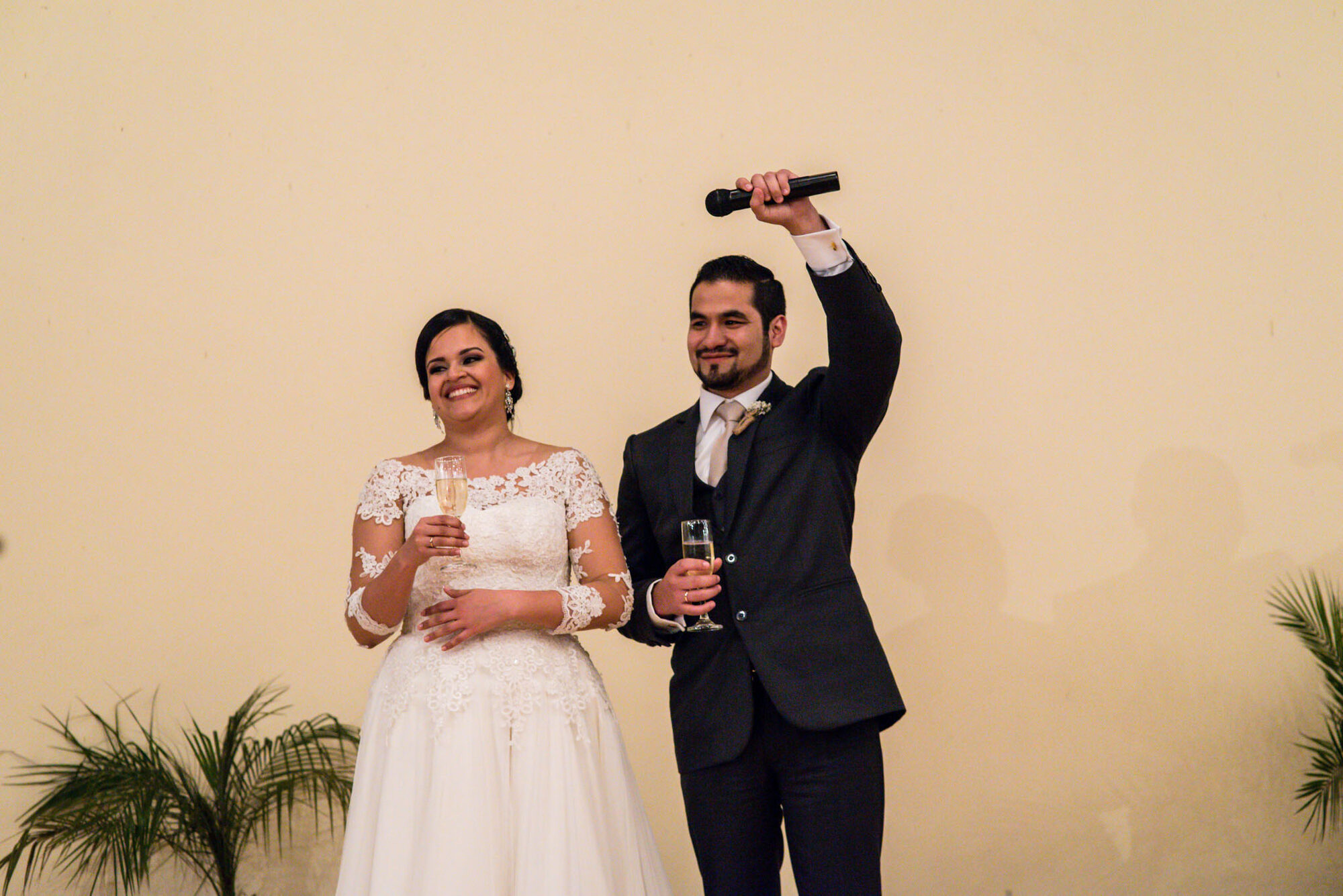 Ariana y Cesar — Lucia and Fer