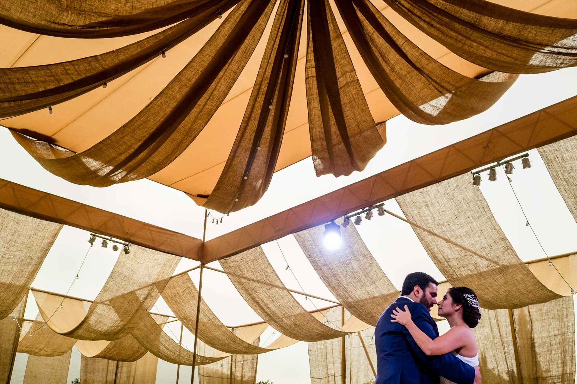Pia y Julio — Lucia and Fer